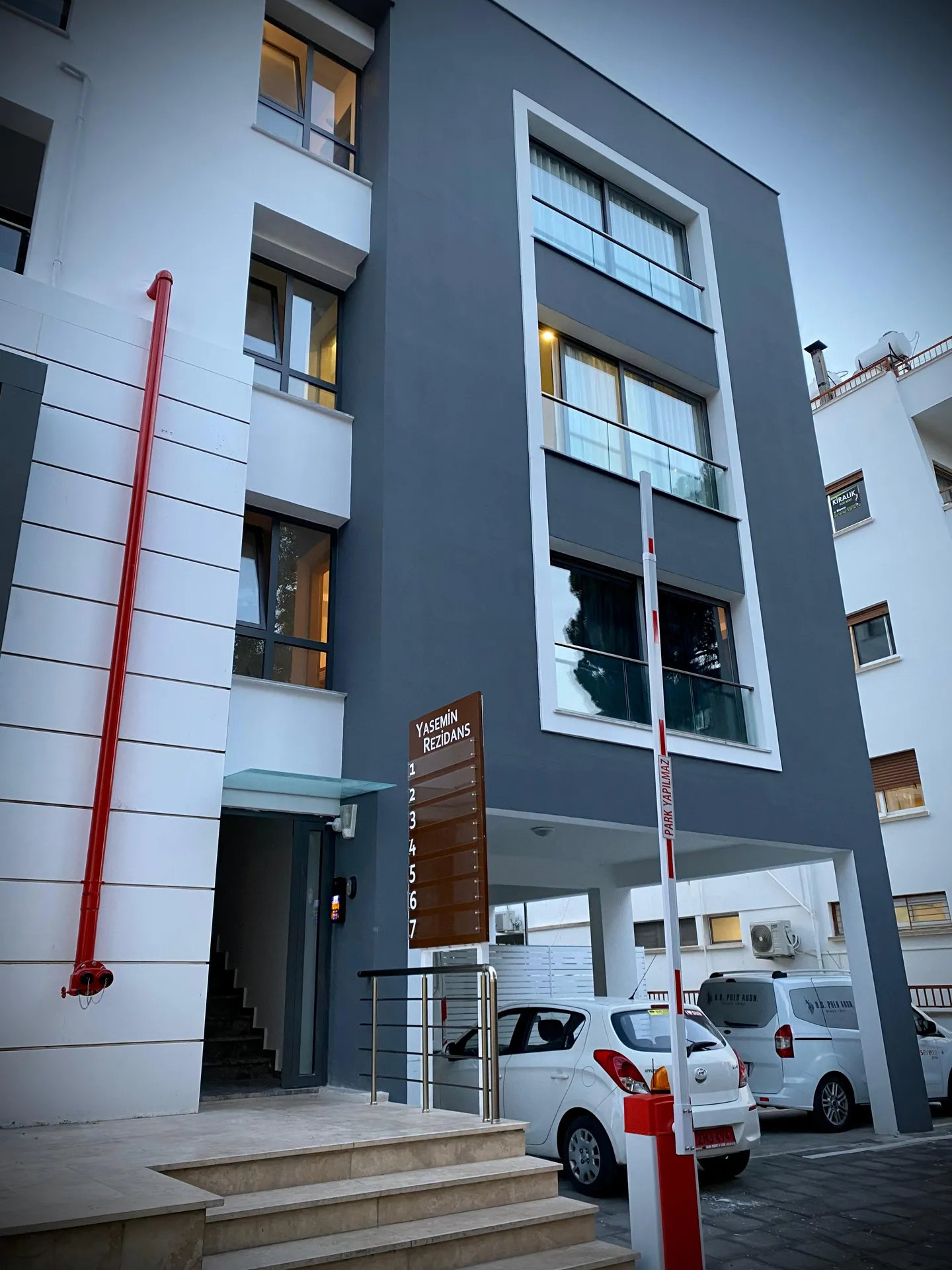 Yasemin Residens — Exterior